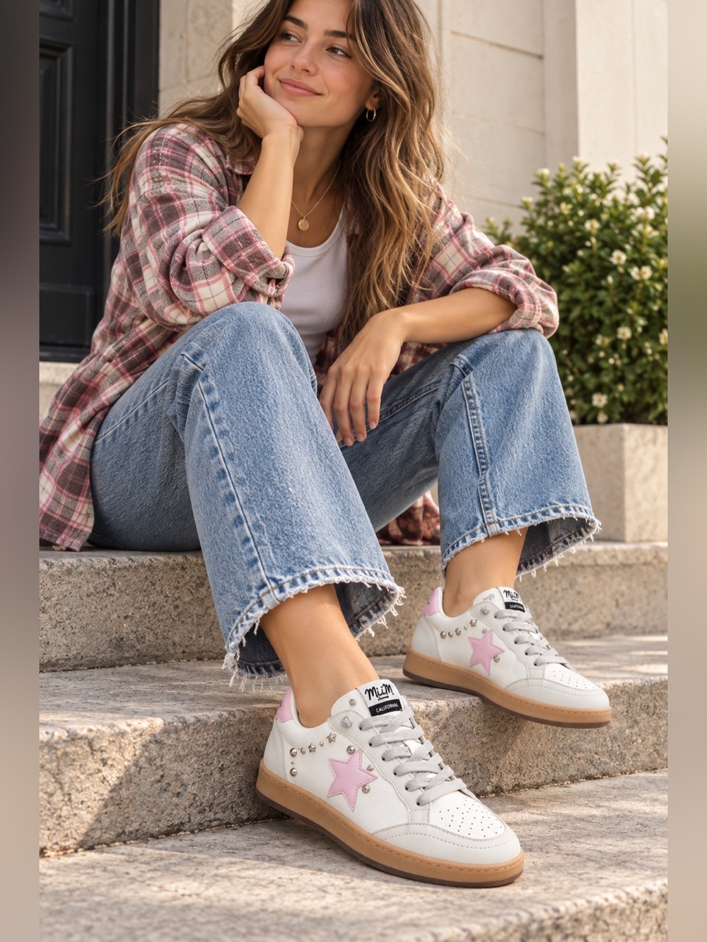Mi.iM Avery Star Studded Sneakers White & Pink NWOB!